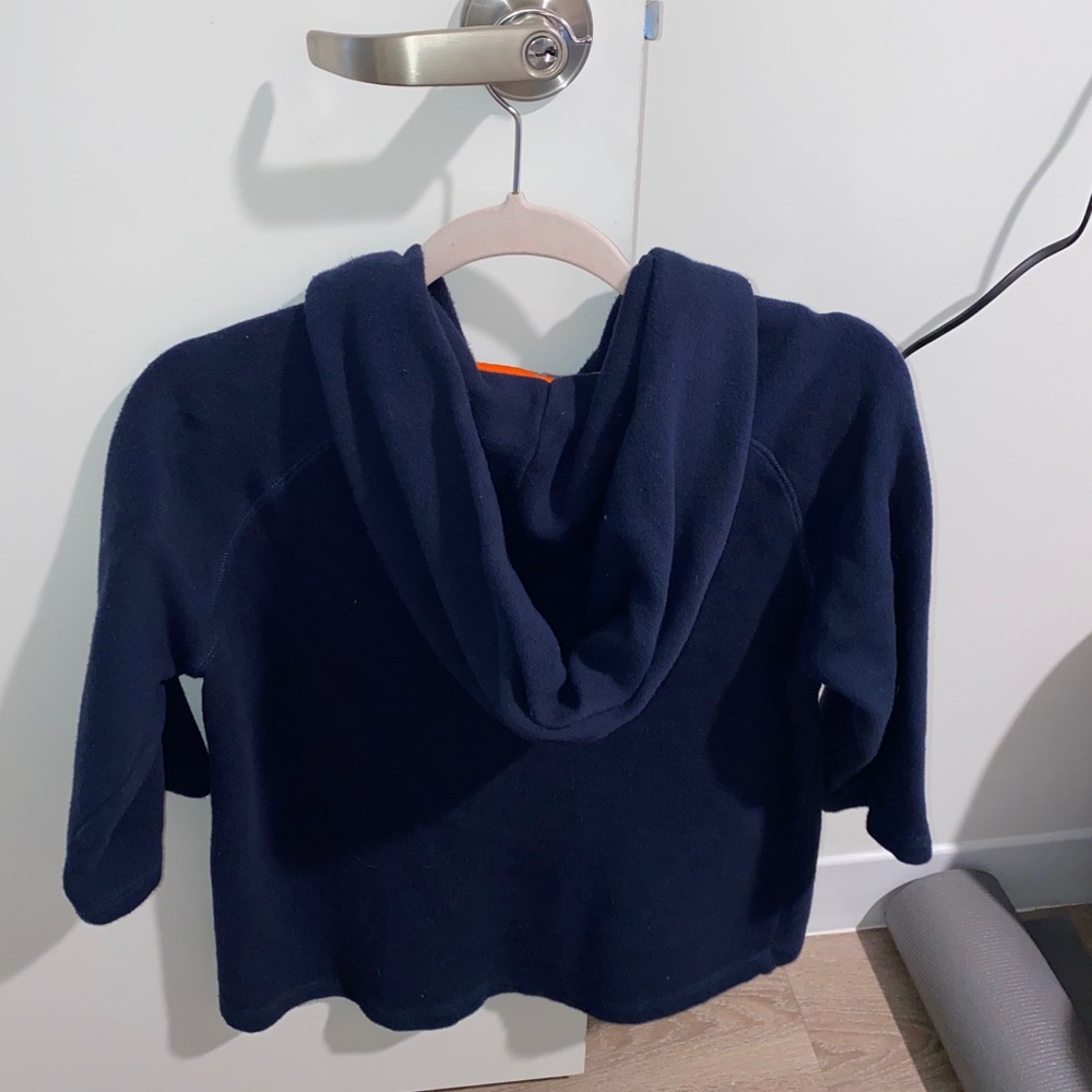 Sweater! - Picture 2 of 2